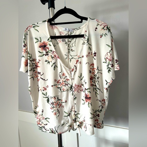 Dex Cream Floral Tie Front Cropped Top - Picture 1 of 1